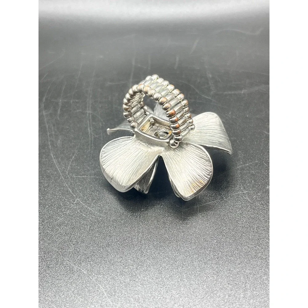 N/A silver tone